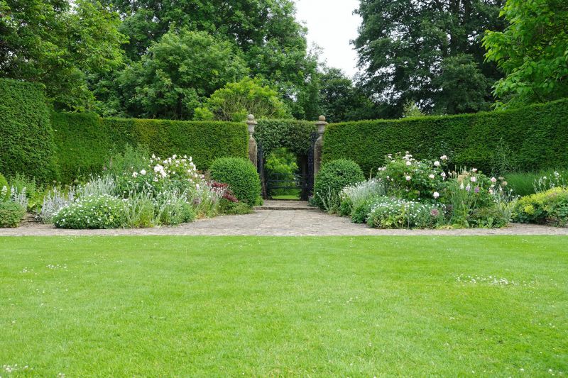 Decorative and Artistic Shaping